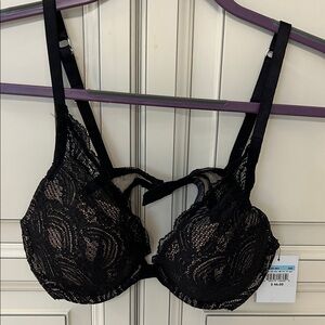 Calvin Klein Black Lace Plunge Push-up Bra NWT